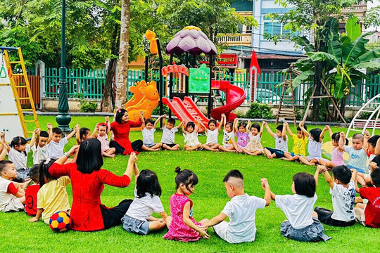 Độ tuổi hưởng chính sách phổ cập giáo dục mầm non