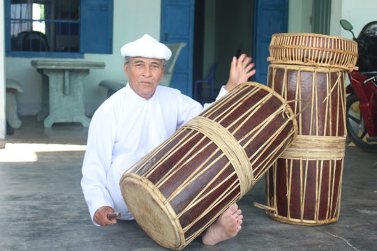 Giữ hồn nhạc cụ Chăm từ những nhịp trống