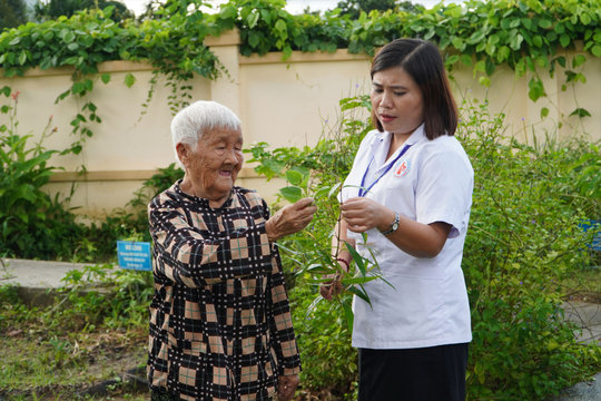 Quảng Phú đưa dịch vụ y tế đến gần dân