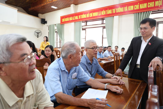Cử tri xã Đạ Huoai kiến nghị nhiều vấn đề liên quan đến đời sống dân sinh