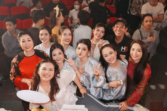 Hậu trường Liên hoan Tiếng hát Truyền hình Lâm Đồng: Từ bệ phóng triệu view đến đặc quyền hấp dẫn