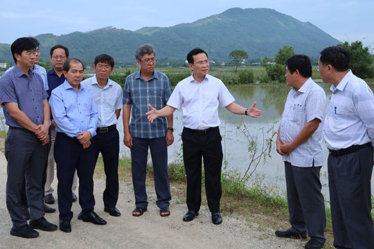 Chủ tịch UBND tỉnh Lâm Đồng Hồ Văn Mười kiểm tra công tác phòng, chống thiên tai và khảo sát các dự án