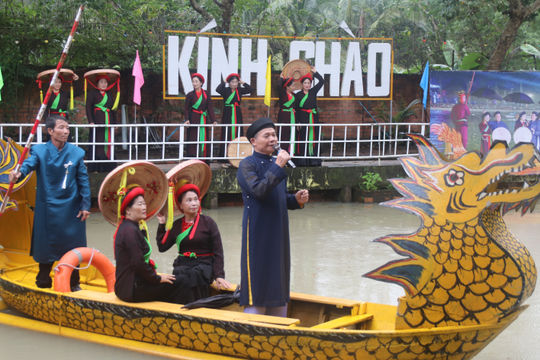Câu quan họ ngân vang trên đất Đức Linh