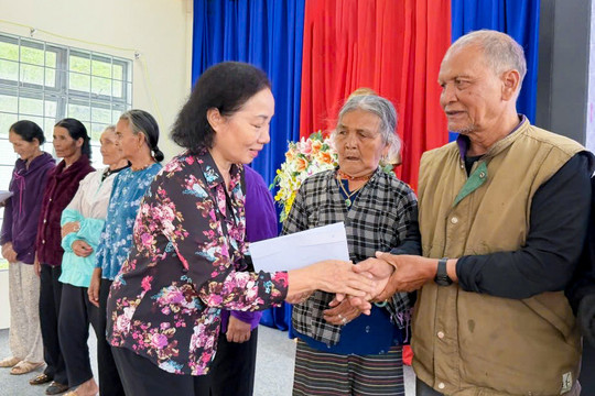 Kỷ niệm Ngày Quốc tế Người cao tuổi 1/10: Để người cao tuổi sống vui, sống có ích