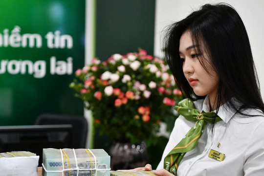 Lãi suất ngân hàng ngày 30/9/2026: Chứng chỉ tiền gửi nhóm Big4 lên mức cao nhất 7,5%/năm