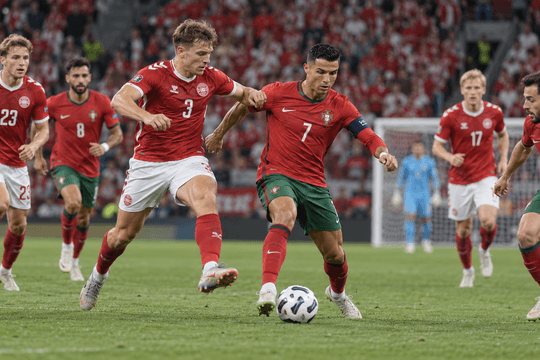 Trực tiếp tỉ số Đan Mạch vs Bồ Đào Nha: Højlund tìm khoảng trống trước hàng thủ Seleção