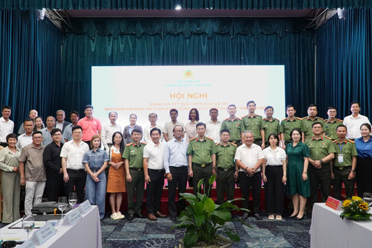Lâm Đồng tăng cường phối hợp bảo đảm an ninh, an toàn du lịch
