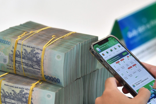 Lãi suất ngân hàng ngày 2/10/2026: Techcombank và VPBank cộng thêm lãi suất tới 1,8%/năm