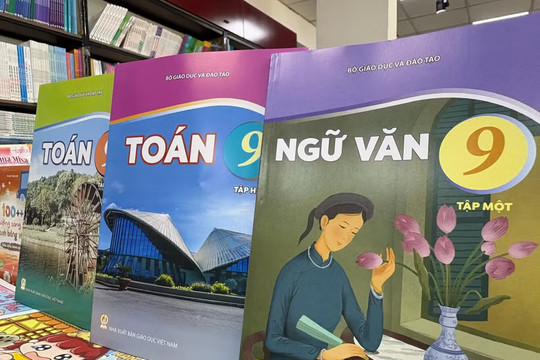 Sẽ sử dụng bộ sách giáo khoa mới, thống nhất toàn quốc từ năm học 2028-2029