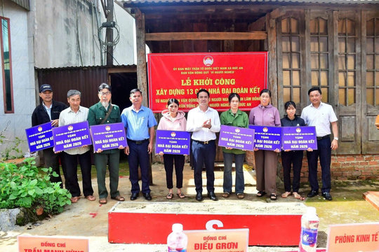 Đức An khởi công xây dựng 13 căn nhà Đại đoàn kết cho hộ nghèo