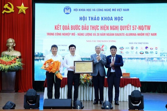 Lâm Đồng hướng tới nâng cao giá trị chuỗi công nghiệp bauxite - nhôm