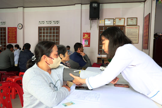 Lâm Đồng chạy đua với thời gian để khám sức khỏe toàn dân