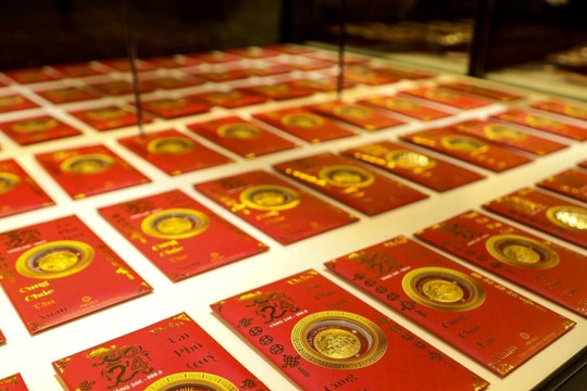 Giá vàng hôm nay 11/10/2026: SJC 141,8 - 144,8 triệu đồng/lượng, đi ngang