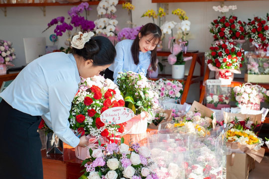 Hoa Lâm Đồng tìm cơ hội từ thị trường trực tuyến
