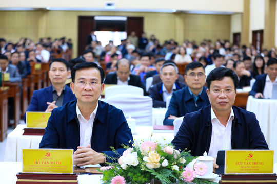 Lâm Đồng thông tin chuyên đề về AI và chính quyền trong kỷ nguyên mới