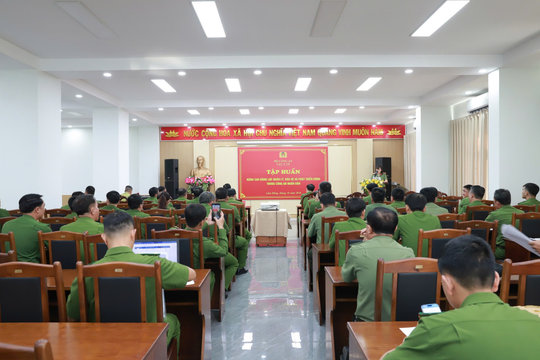 Tập huấn nâng cao năng lực quản lý, bảo vệ và phát triển rừng