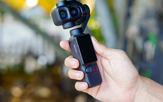 DJI Pocket 4P chơi lớn với camera kép, Pocket 4 có bị lép vế?