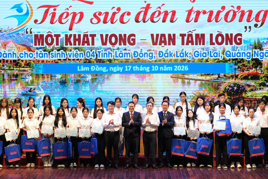 Lan tỏa yêu thương từ học bổng “Tiếp sức đến trường” năm 2026