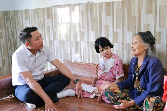 Nhân Cơ gần dân, sát dân, lắng nghe, tạo đồng thuận để thúc đẩy phát triển