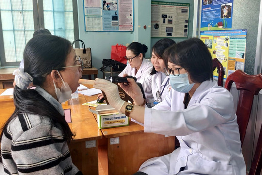 Ngành y tế tăng tốc hoàn thành các chỉ tiêu