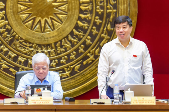 Đại biểu Quốc hội tỉnh Lâm Đồng góp ý nhiều vấn đề trọng tâm về tư pháp và đối ngoại