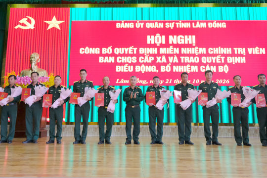 Lâm Đồng bổ nhiệm 124 chính trị viên ban chỉ huy quân sự cấp xã