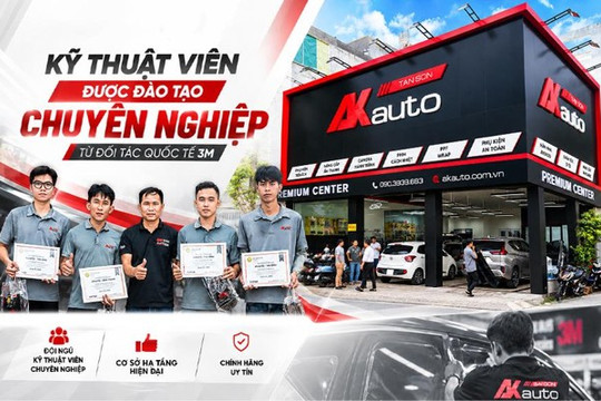 Dán phim cách nhiệt ô tô tại AKauto Tân Sơn: Điều gì tạo nên trải nghiệm Premium Center