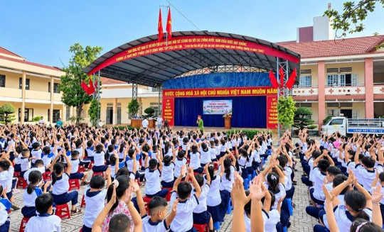 Khi Nghị quyết đi vào từng lớp học (2 kỳ)