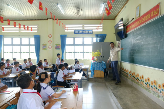 Đam Rông 3 tập trung chăm lo cho giáo dục