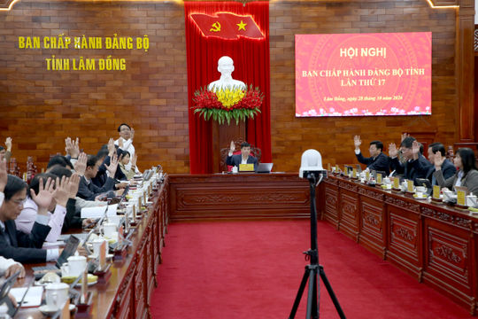 Ban Chấp hành Đảng bộ tỉnh Lâm Đồng cho ý kiến nhiều nội dung quan trọng