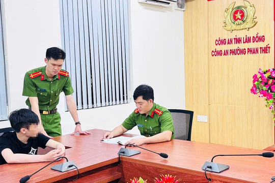 Công an phường Phan Thiết vận động đối tượng truy nã ra đầu thú