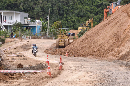 Lâm Đồng khẩn trương xử lý điểm sụt lún trên Quốc lộ 28