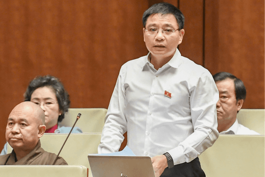 Phó Thủ tướng Nguyễn Văn Thắng làm rõ 3 vấn đề lớn trước Quốc hội