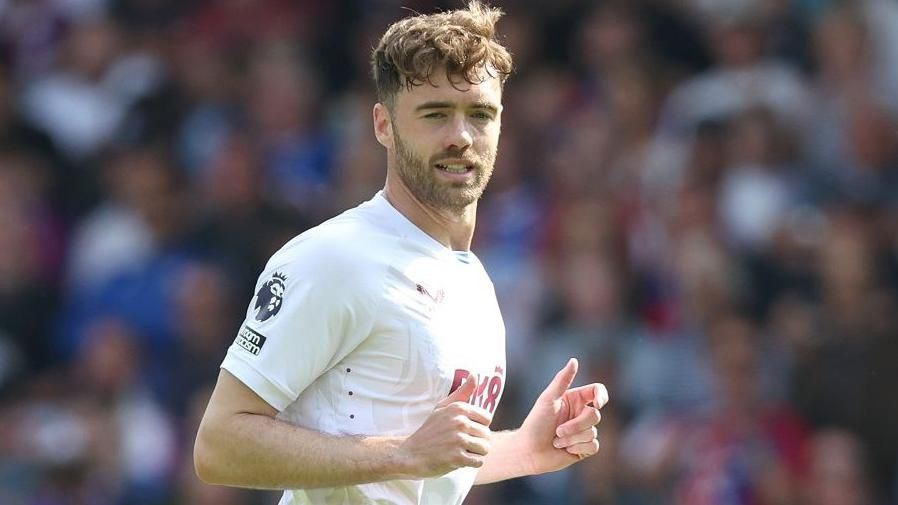 Cardiff đã có chữ ký của Calum Chambers từ Aston Villa