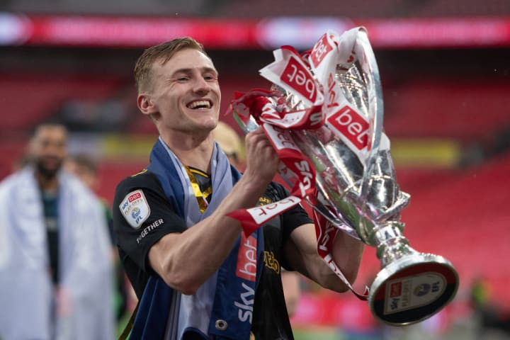 West Ham xác nhận Flynn Downes chuyển đến Southampton