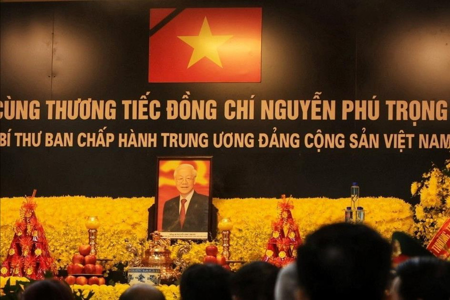 Người dân cả nước bày tỏ niềm tiếc thương Tổng Bí thư Nguyễn Phú Trọng
