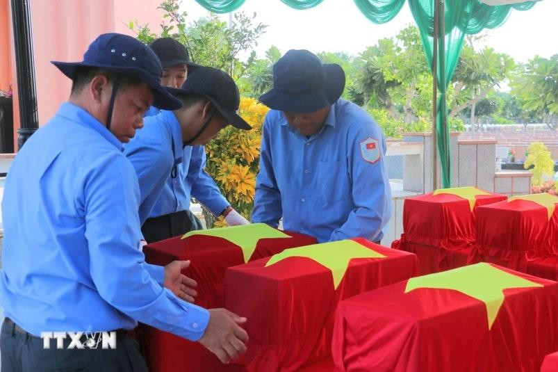 Hành trình tri ân thầm lặng đưa các liệt sỹ về với đất mẹ