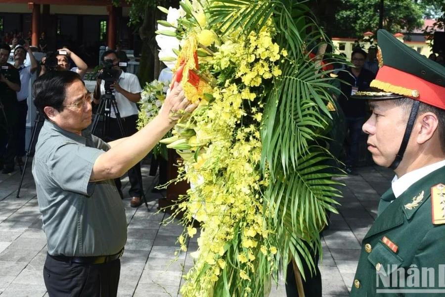 Tiếp tục quan tâm, chăm lo hơn nữa cho người có công với tất cả trách nhiệm và nghĩa tình sâu nặng