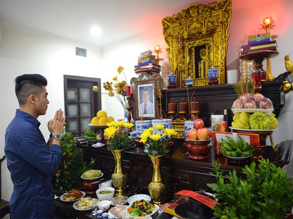 Văn khấn Rằm tháng 7 âm lịch cúng gia tiên, cúng lễ Vu Lan