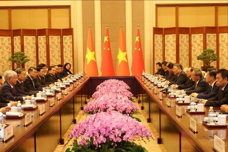 Tổng Bí thư, Chủ tịch nước Tô Lâm hội kiến Thủ tướng Trung Quốc Lý Cường