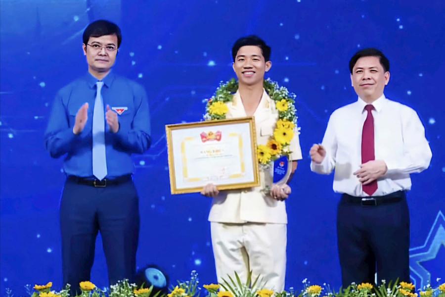 Đắk Nông có 1 gương “Cán bộ, công chức, viên chức trẻ giỏi” toàn quốc lần thứ 10