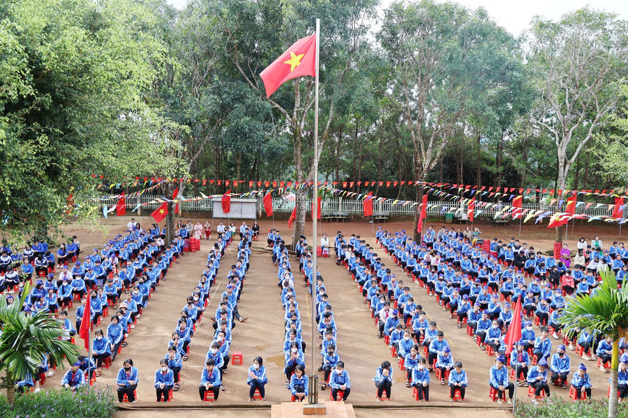 Trường THCS Đắk Búk So nỗ lực vươn mình từ vùng biên giới