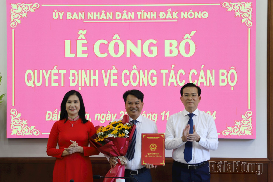 Đồng chí Nguyễn Nhân Bản giữ chức Chánh Văn phòng UBND tỉnh Đắk Nông