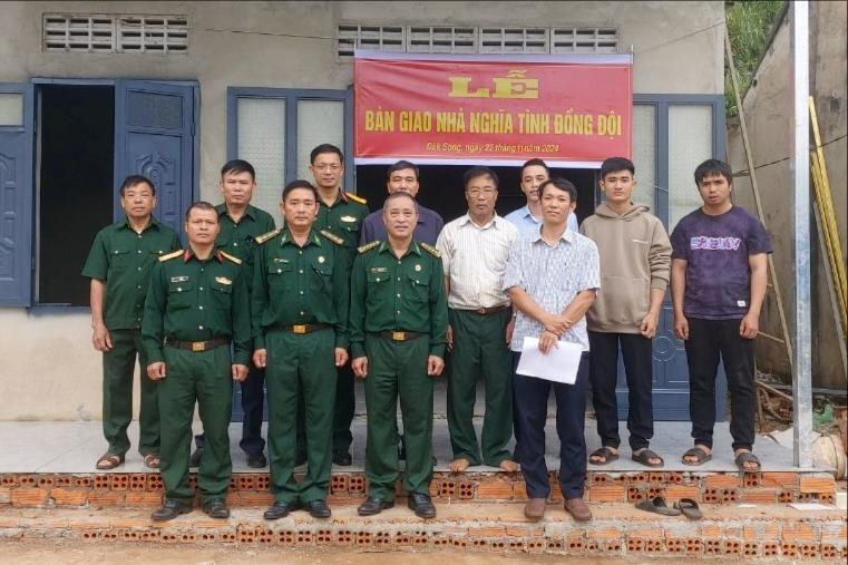 Đắk Song bàn giao nhà “Nghĩa tình đồng đội” cho cựu chiến binh