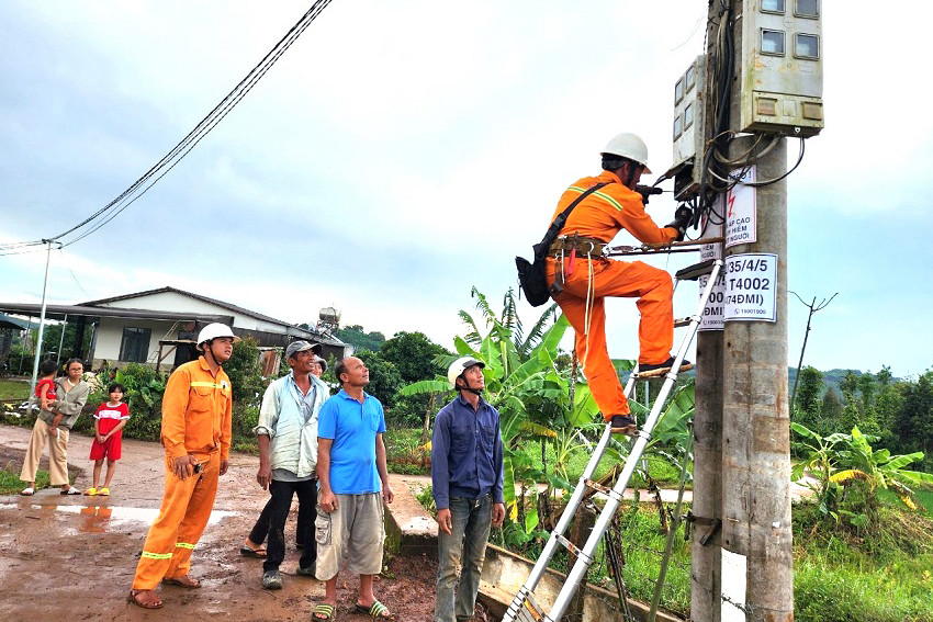 Công ty Điện lực Đắk Nông: Nỗ lực vượt khó hoàn thành nhiệm vụ năm 2024