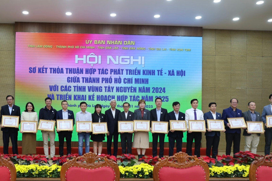 Sơ kết Thỏa thuận hợp tác phát triển kinh tế - xã hội  giữa TP Hồ Chí Minh với các tỉnh vùng Tây Nguyên