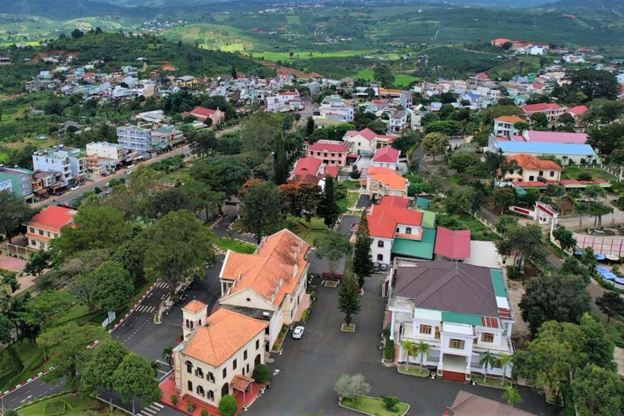 Thông qua Đề án công nhận thị trấn Di Linh là đô thị loại IV