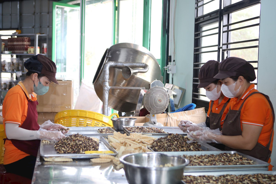 Đặc sản Đắk Nông chộn rộn tết