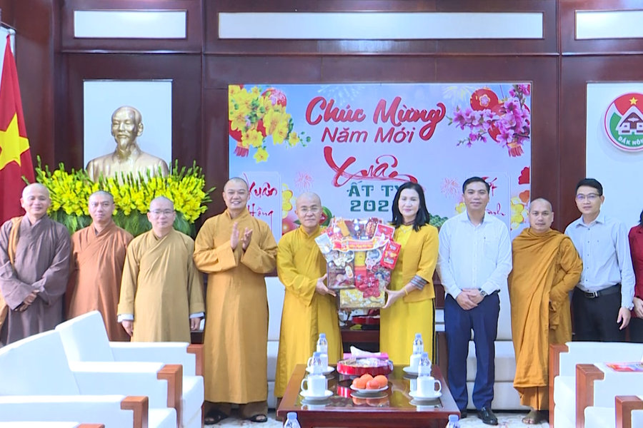 Ban Trị sự Giáo hội Phật giáo tỉnh chúc tết lãnh đạo tỉnh Đắk Nông