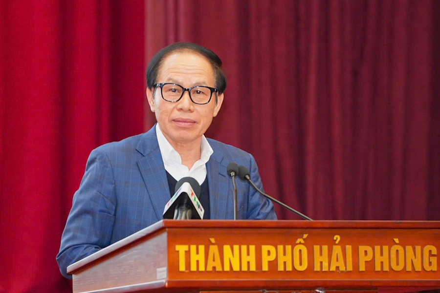 Phó Chủ tịch UBND TP Hải Phòng, 2 Ủy viên Thường vụ cùng 6 Bí thư Huyện ủy, Thủ trưởng cơ quan ngang Sở... xin nghỉ hưu trước tuổi